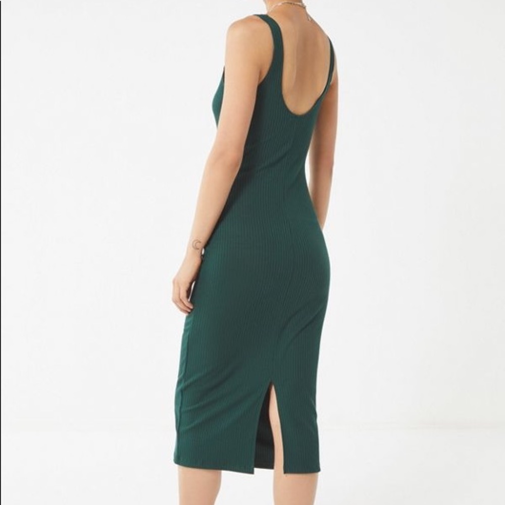 Ribbed midi dress